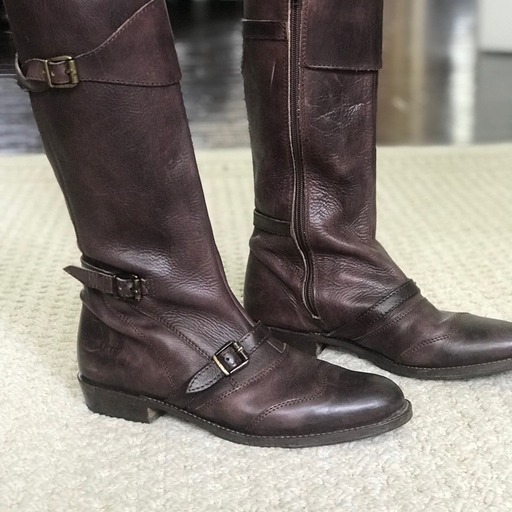 Beautiful & Rare Frye Riding Boots Deep Plum 9